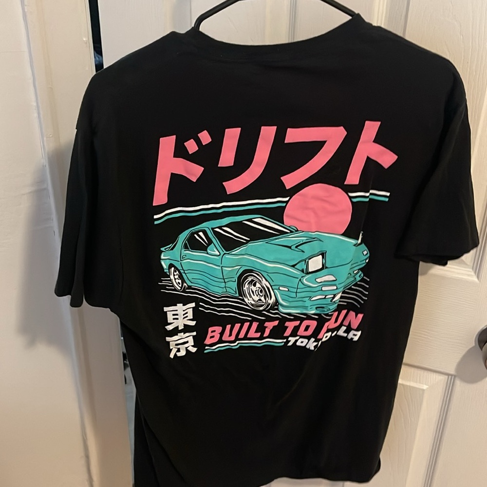 Black Tshirt - Picture 2 of 3
